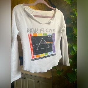 Pink Floyd shirt